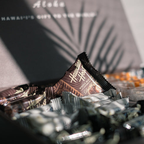 【オンライン限定】母の日 ハワイアンホースト アソートギフトボックス(4種38個)<ショッピングバッグ付き>